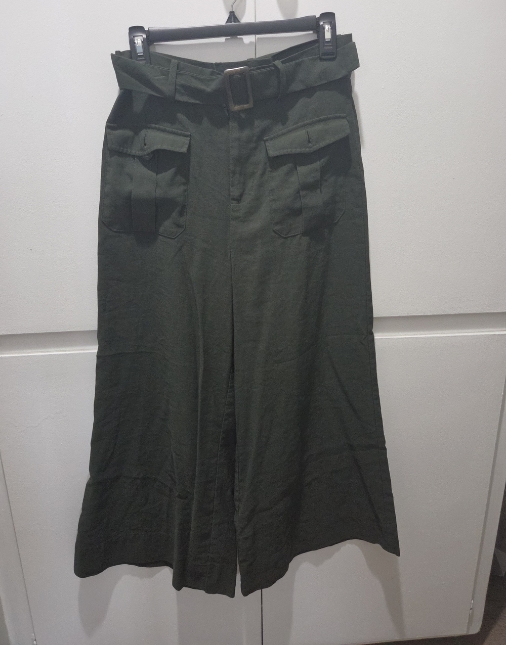 Who What Wear Olive Green Wide Leg Coulettes